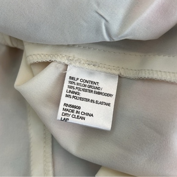 Antonio Melani x The Nat Note Clementina Embroidered Floral Mini dress size 6 - Picture 10 of 11